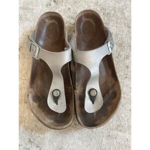 Birkenstock Size 39 Gizeh‎ Birko Flor Sandals Silver Leather Buckle Preloved